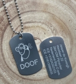 Dogtag Doof/Slechthorend aapje 2-zijde gravure aluminium hoogglans 