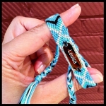 Bohemian armband met gegraveerde tag