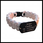 Paracord armband naam plaat gegraveerd zwart