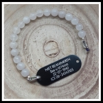 Armband SOS gegraveerd voor tieners en volwassenen edelsteen divers