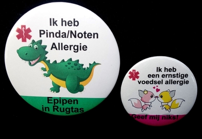 Button medisch kinderen diverse designs eigen tekst 5cm of 7,5 cm per stuk 