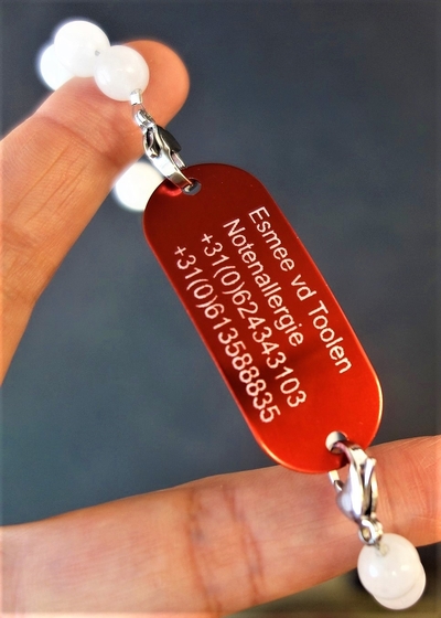 Armband SOS gegraveerd voor tieners en volwassenen edelsteen divers