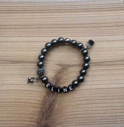 Kindersieraden: armbandje met naam model "energie"  
